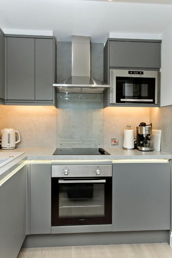 Ultra Modern, West End Village, Refurbished 1 Bed Edimburgo Exterior foto